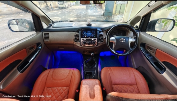 White Cabs taxi in Tiruppur - photo 1